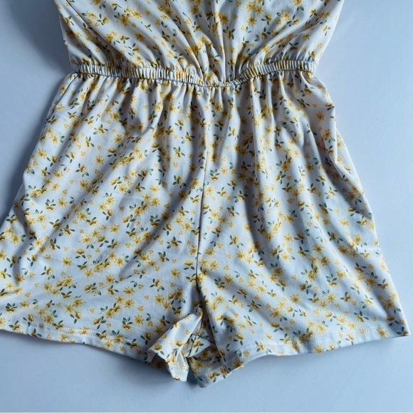 Sunset Sky Girls Romper Spring Flower Graphic Girls Excellent Condition Size 7-8 - Picture 6 of 9